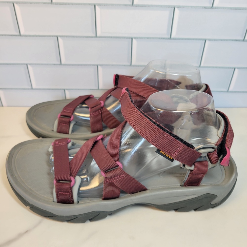Teva Womens Hurricane XLT2 Sport Hiking Sandals Size 11 Cranberry Red